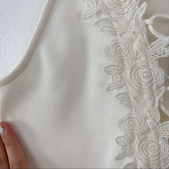 Express ivory deep plunge body suit - Picture 6 of 8